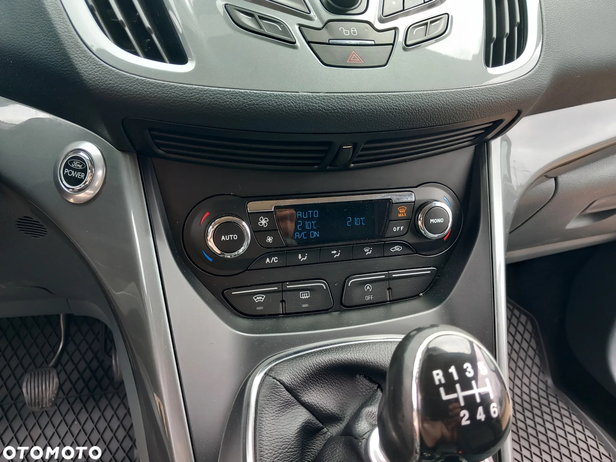 Ford Grand C-MAX - 9