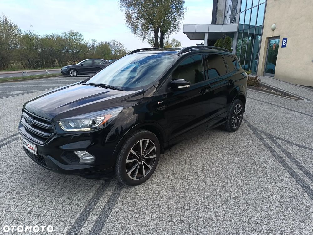 Ford Kuga - 3