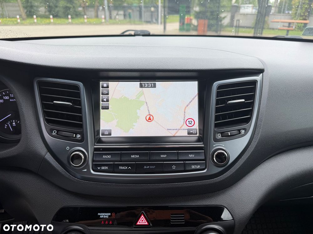 Hyundai Tucson 1.6 GDI BlueDrive GO 2WD - 24