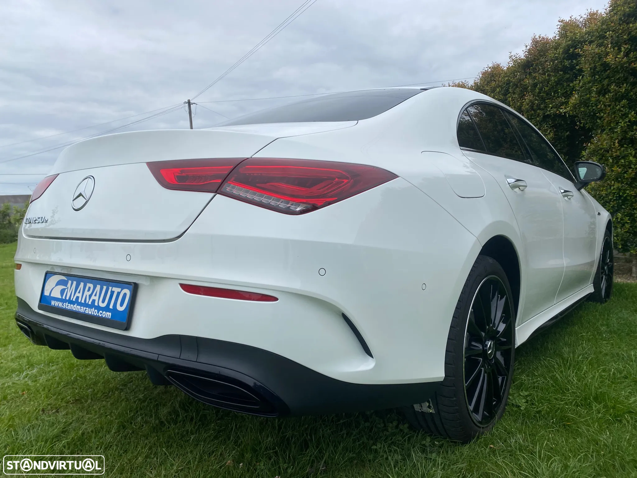 Mercedes-Benz CLA 250 e AMG Line - 11