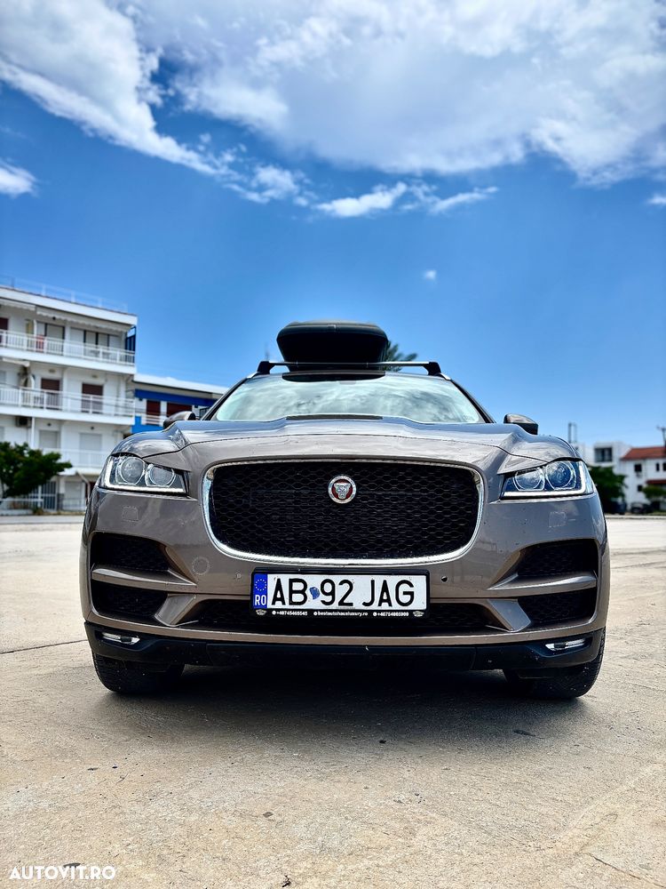 Jaguar F-Pace 20d AWD Portfolio - 1