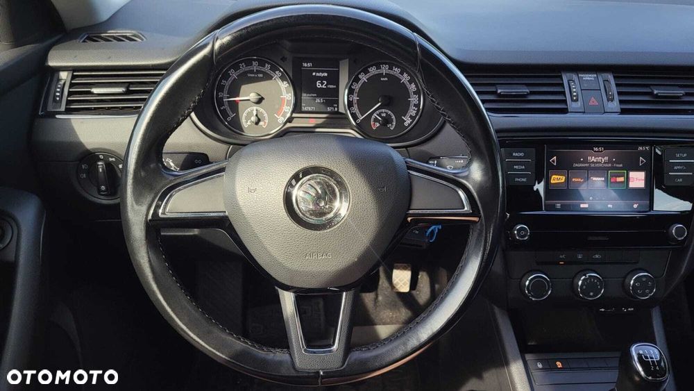Skoda Octavia 1.6 TDI SCR Active - 17