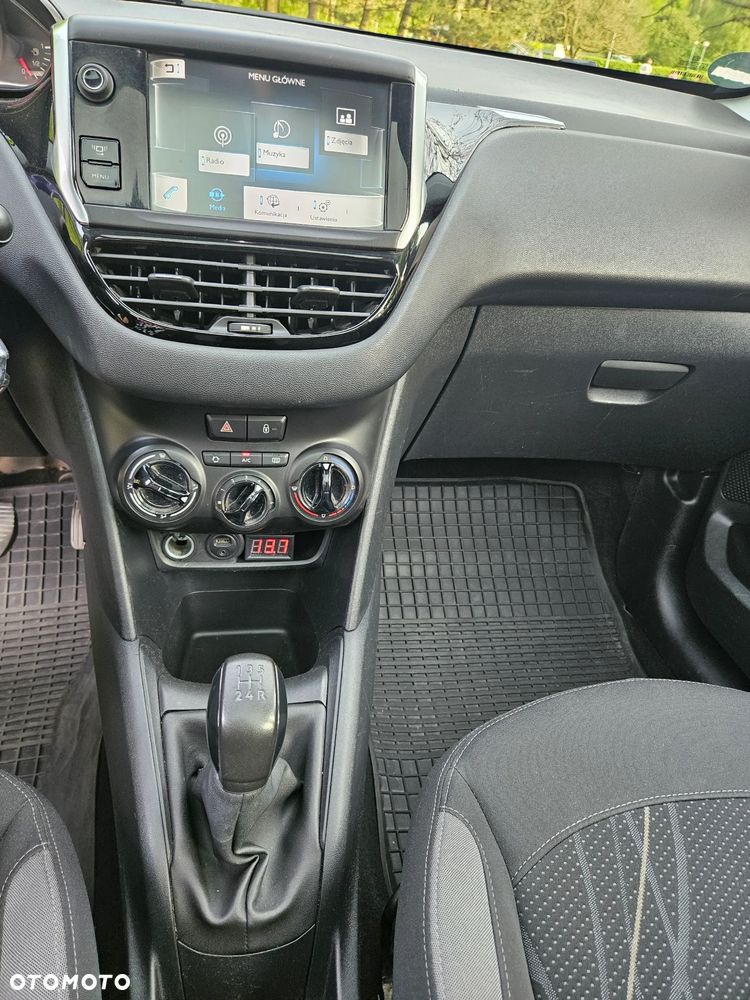 Peugeot 208 95 VTI Active - 23