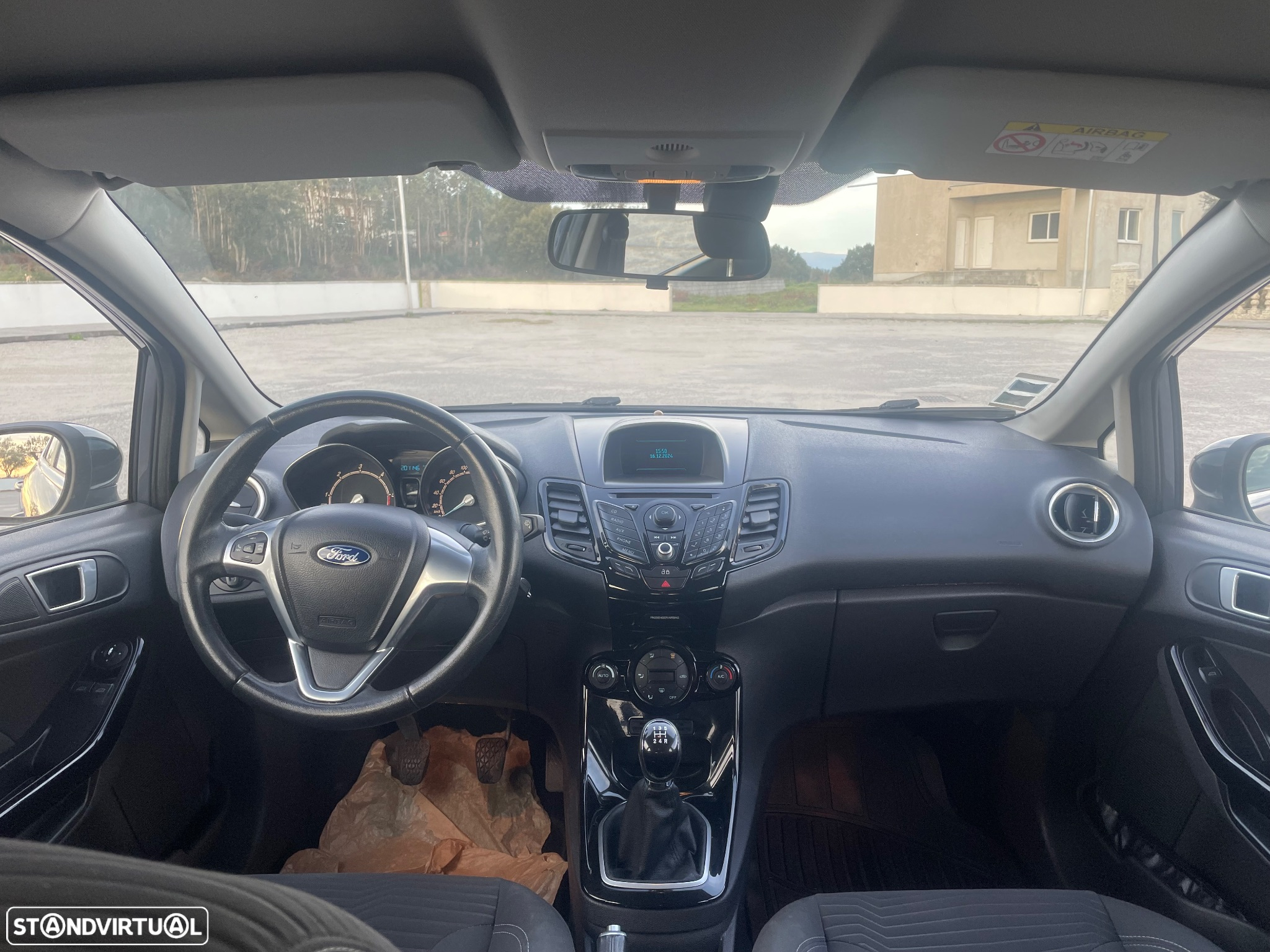 Ford Fiesta 1.6 TDCi Titanium - 8