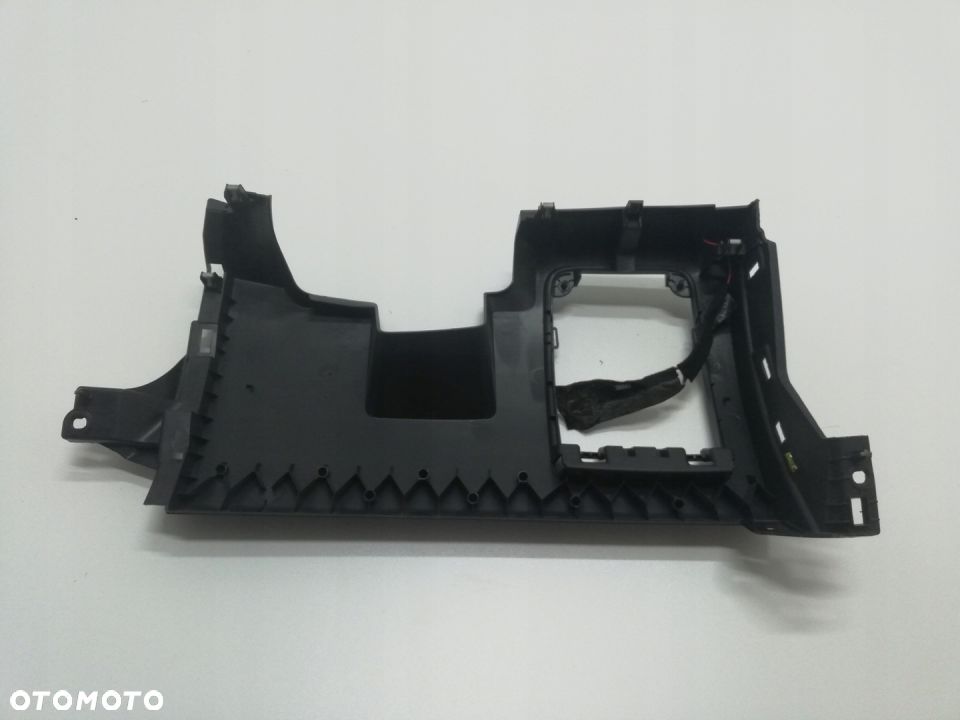 OBUDOWA KOLUMNY TRAFIC III VIVARO B 14- - 3