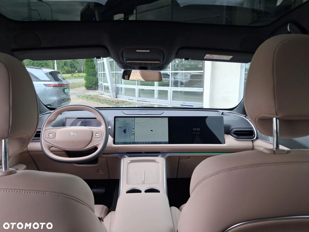 XPeng G9 94.6 kWh RWD Long Range - 14
