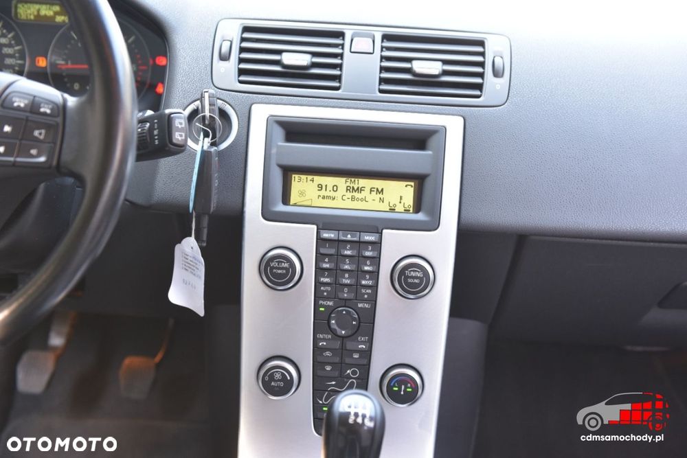 Volvo V50 - 25