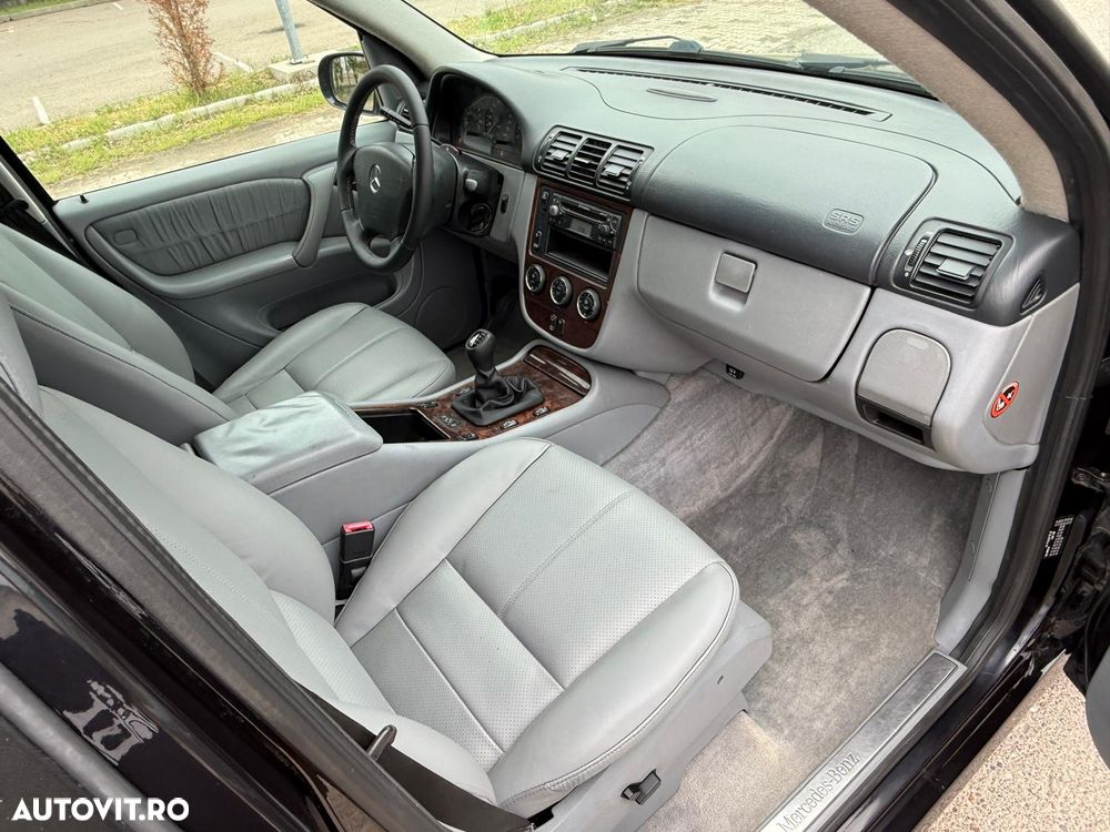 Mercedes-Benz ML 270 CDI - 24