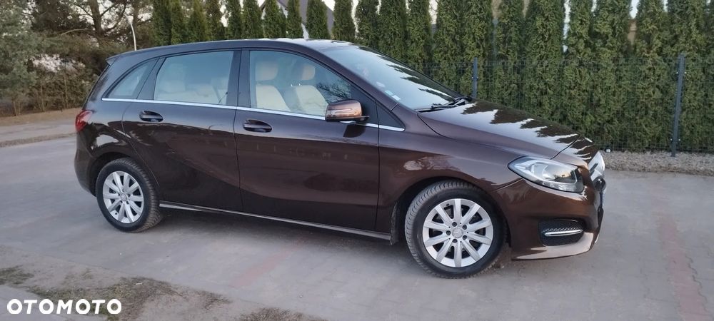 Mercedes-Benz Klasa B 180 (BlueEFFICIENCY) 7G-DCT - 3