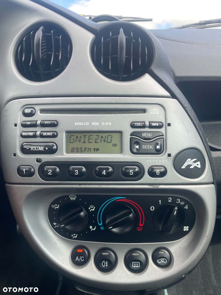 Ford KA Style - 27