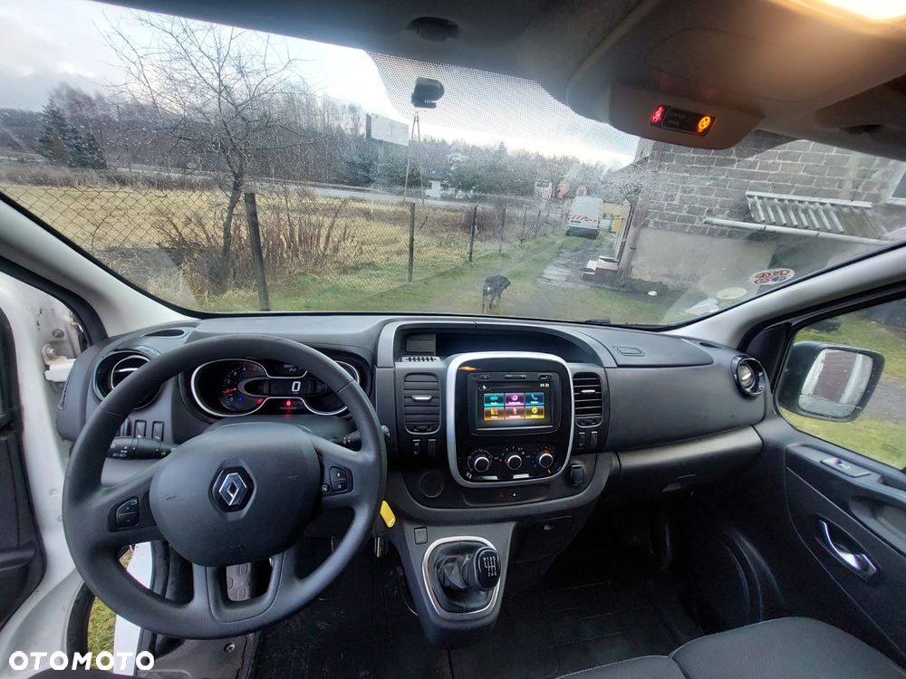 Renault Trafic - 18
