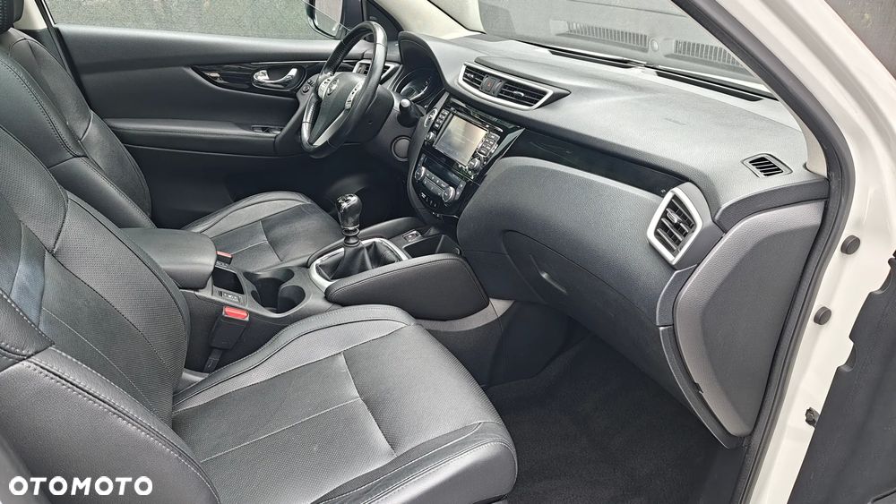 Nissan Qashqai 1.2 DIG-T Tekna+ - 12