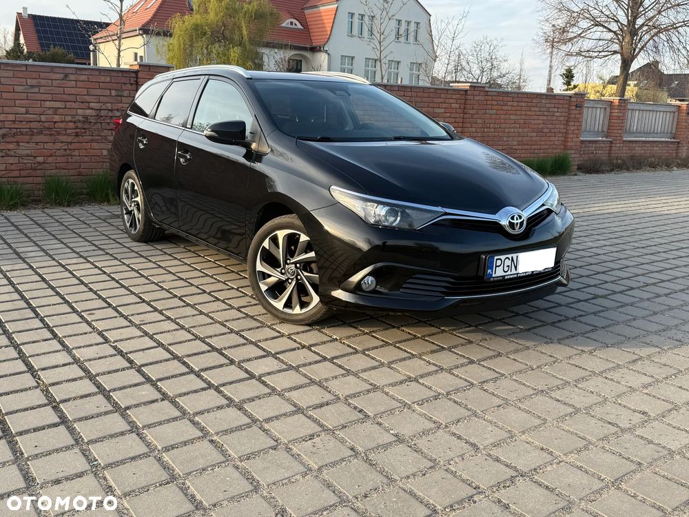 Toyota Auris 1.2 Turbo Edition-S - 1