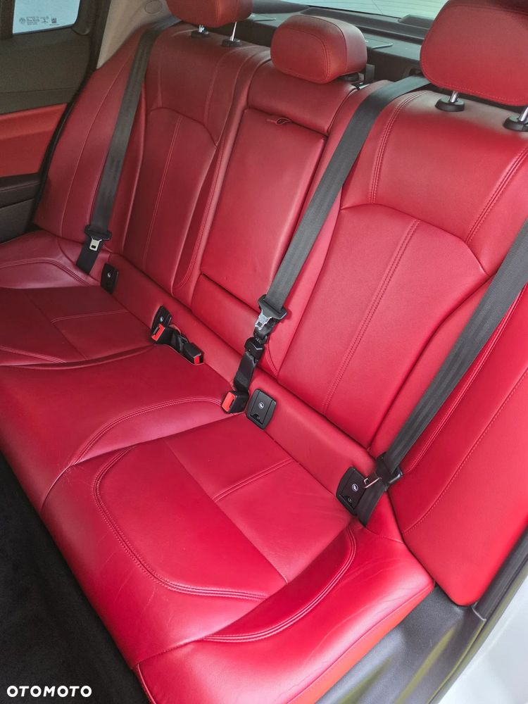 Alfa Romeo Giulia 2.0 Turbo Veloce - 10