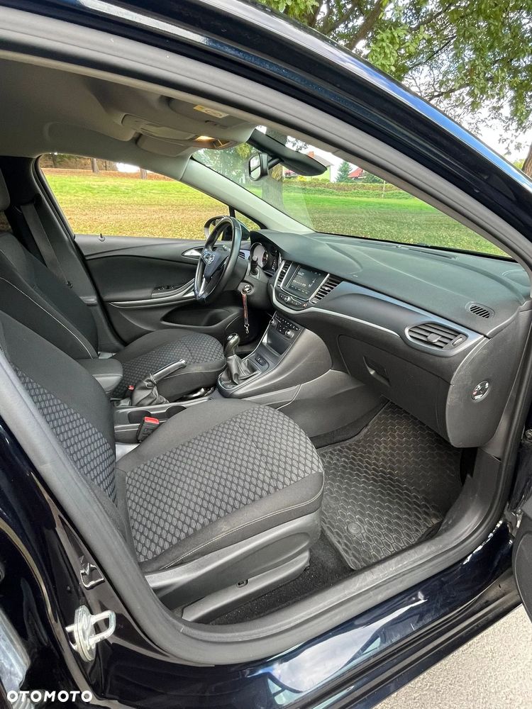 Opel Astra V 1.6 CDTI Dynamic - 24