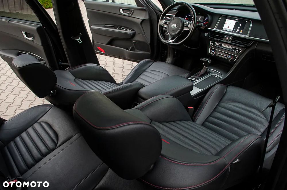 Kia Optima - 18