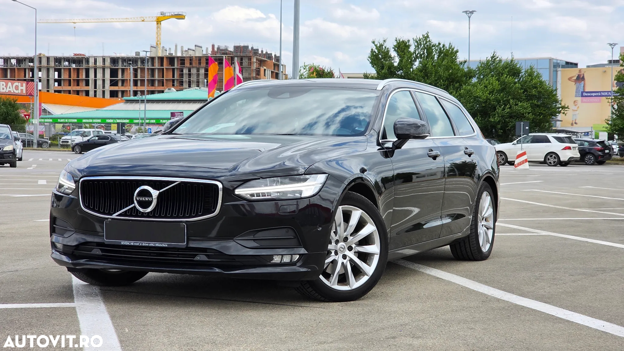 Volvo V90 D4 Geartronic Momentum Pro - 2