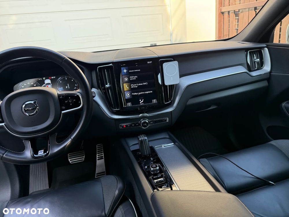 Volvo XC 60 D4 AWD R-Design - 5