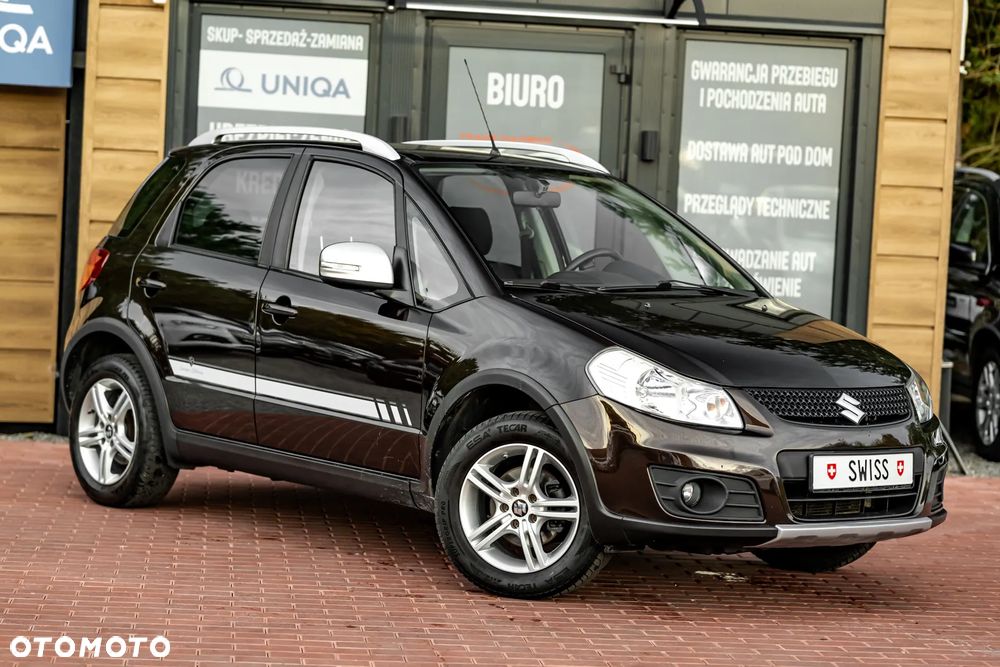Suzuki SX4 Classic 1.6 VVT 4x4 Comfort - 4