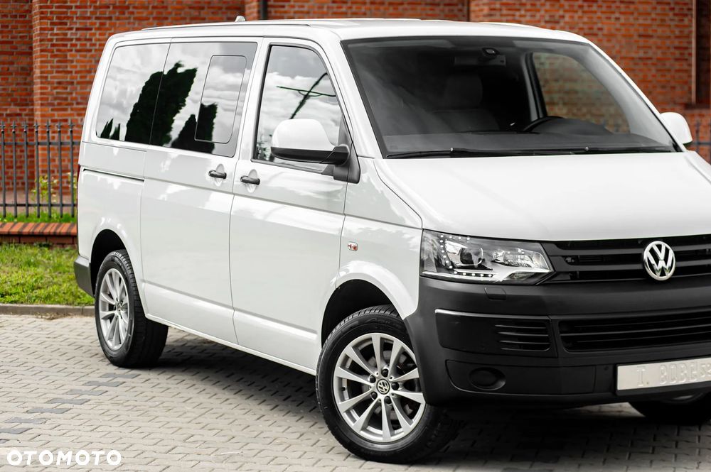 Volkswagen Caravelle - 35