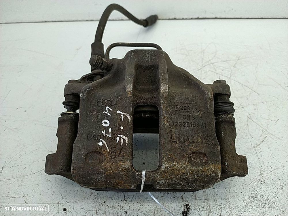 Pinça Frente Esquerda Audi A4 (8D2, B5) - 1