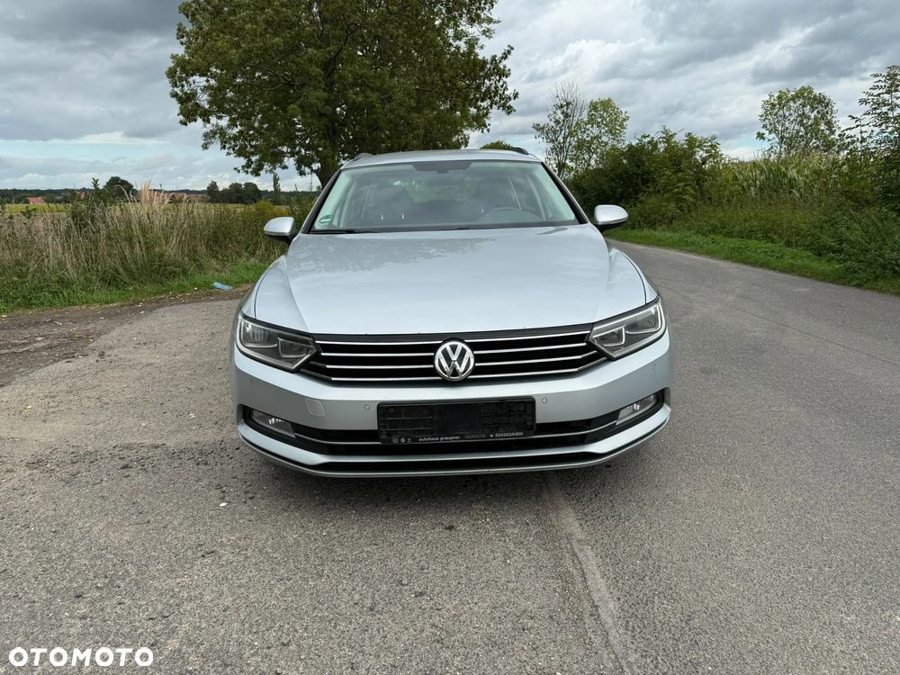 Volkswagen Passat Variant 2.0 TDI (BlueMotion Technology) Comfortline - 3
