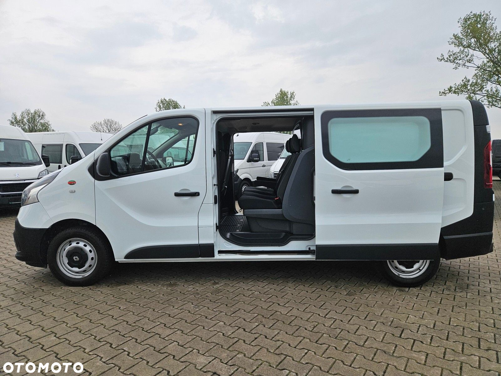 Renault Trafic Long *64900zł NETTO* Brygadówka 6 osób 1,6 dCi/125KM - 10