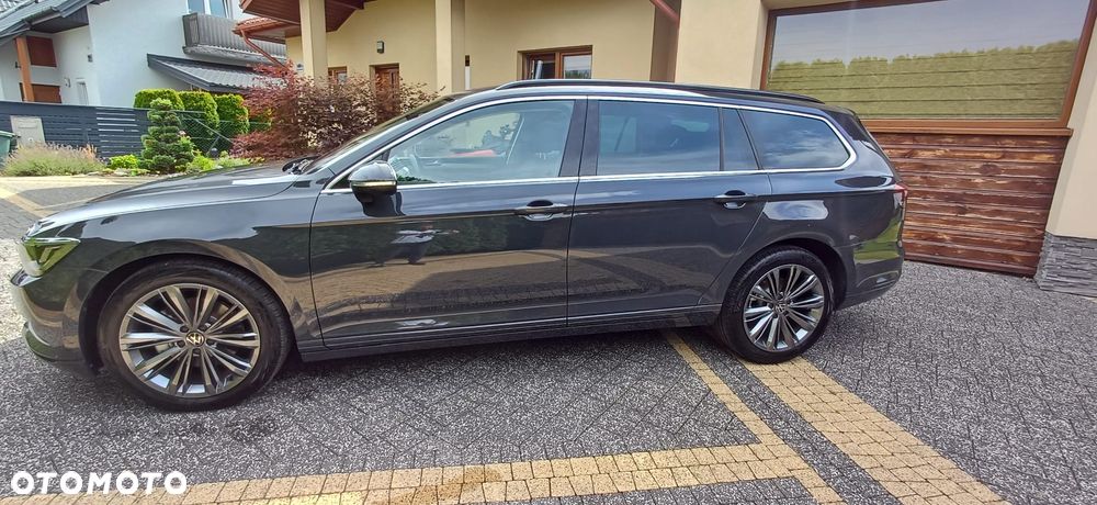 Volkswagen Passat 2.0 TDI BMT Comfortline DSG - 2