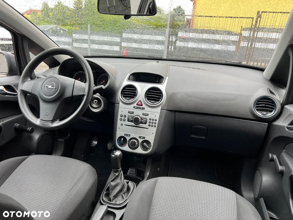 Opel Corsa 1.2 16V Essentia - 25