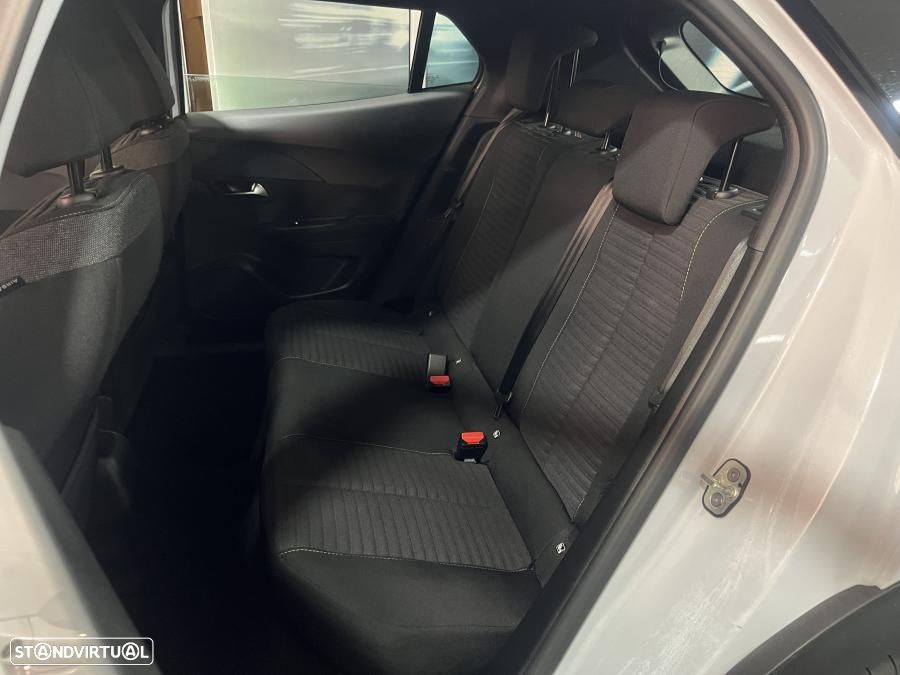 Peugeot 2008 1.2 PureTech Style - 21