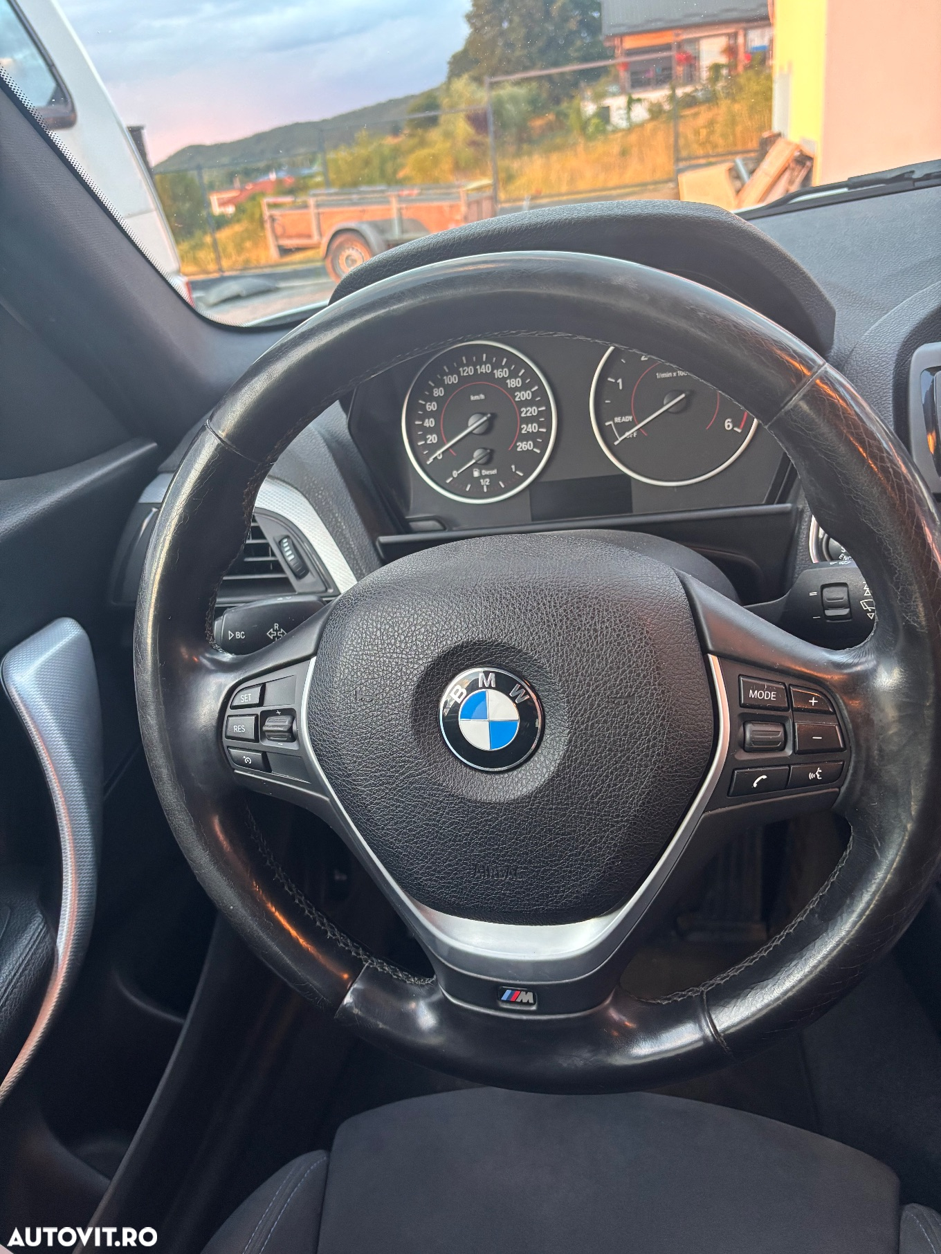 BMW Seria 1 118d - 24