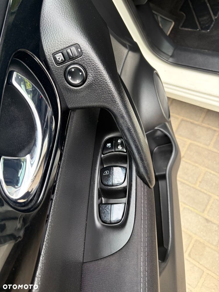 Nissan Qashqai - 18