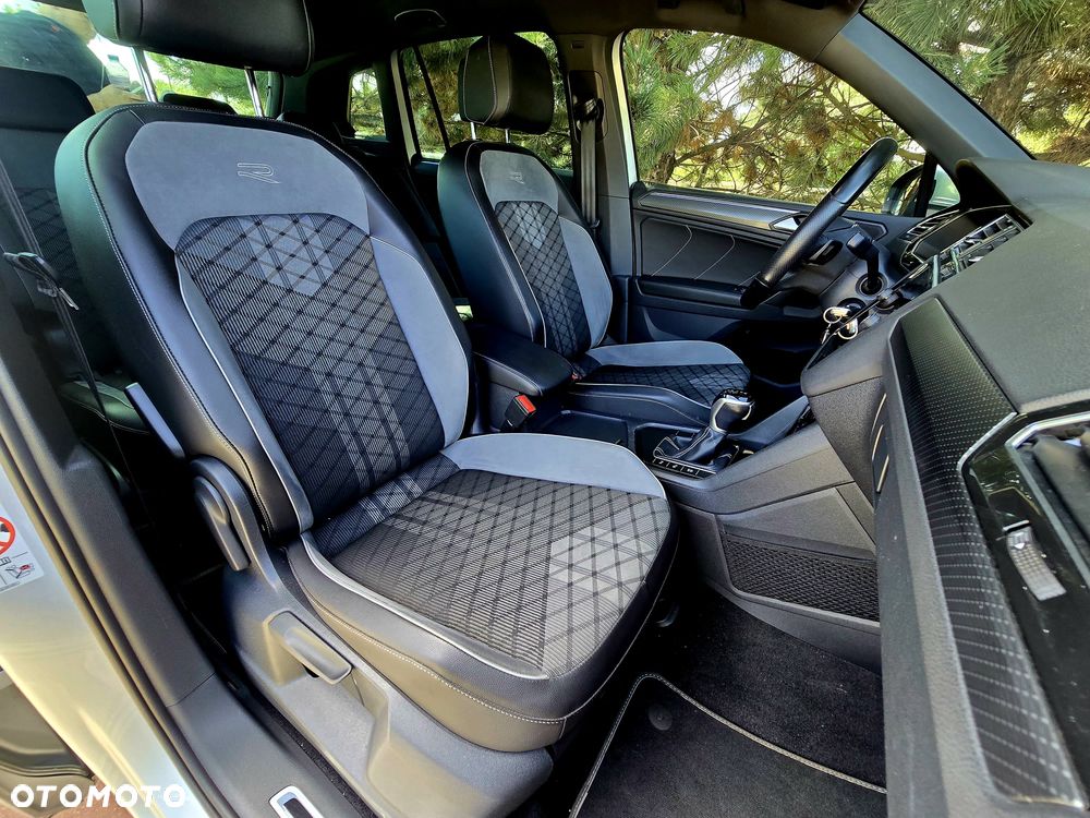 Volkswagen Tiguan 2.0 TDI SCR DSG R-Line - 36