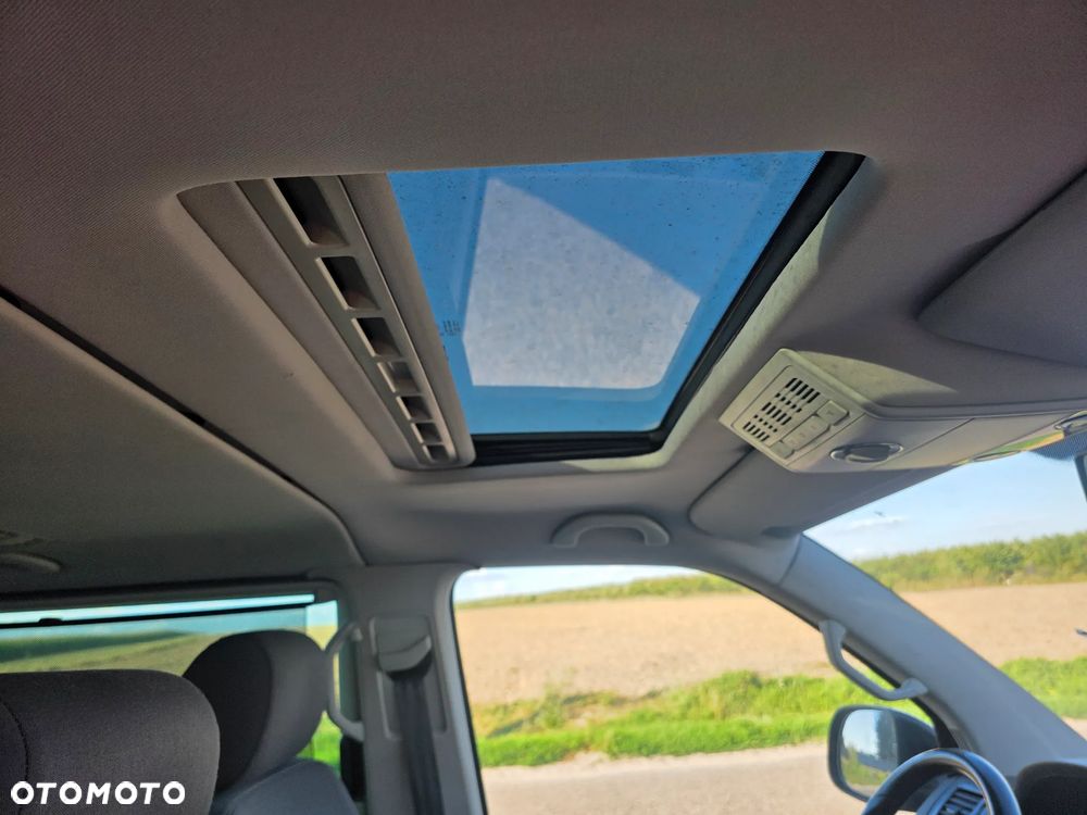 Volkswagen Caravelle L1 Comfortline - 14