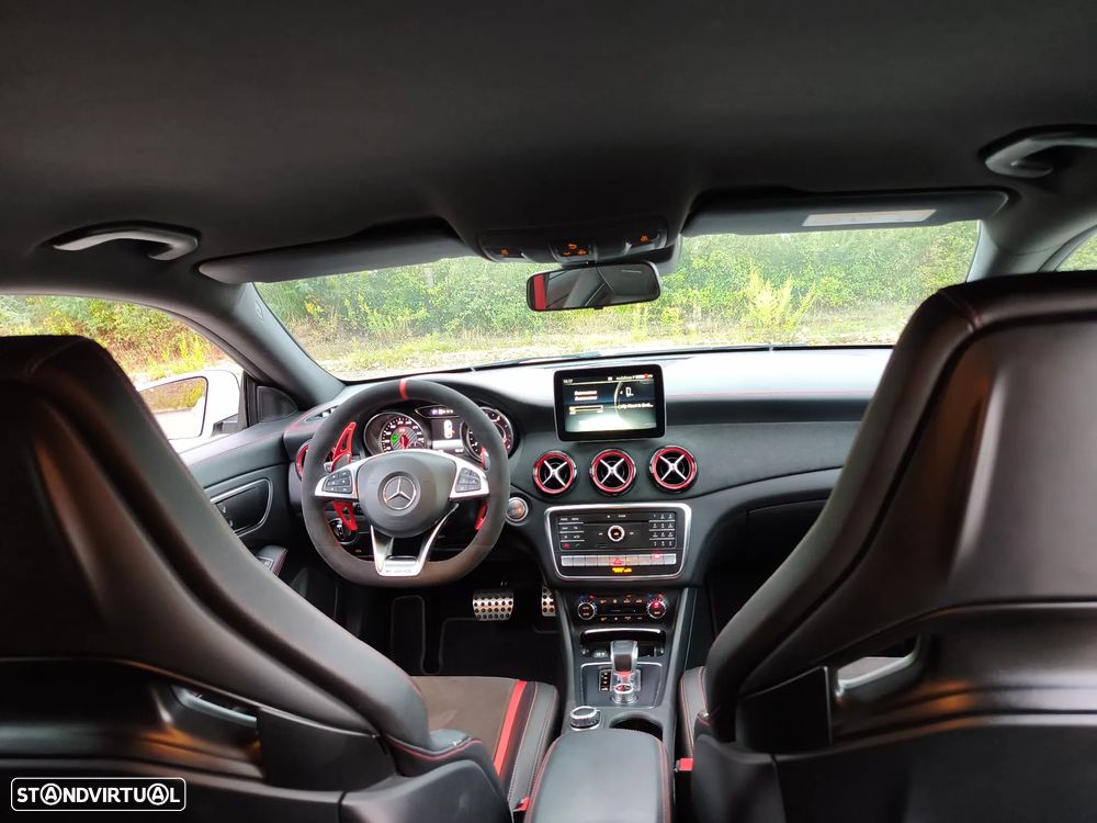 Mercedes-Benz CLA 45 AMG 4-Matic - 15