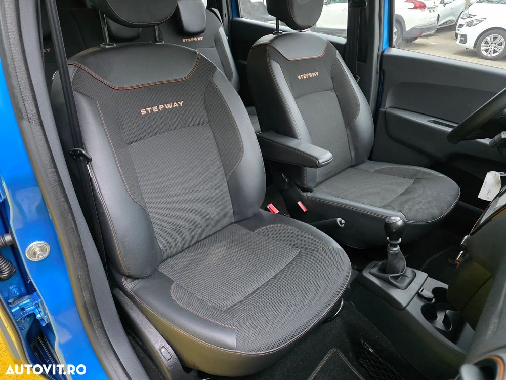 Dacia Lodgy dCi 110 Stepway Celebration - 15