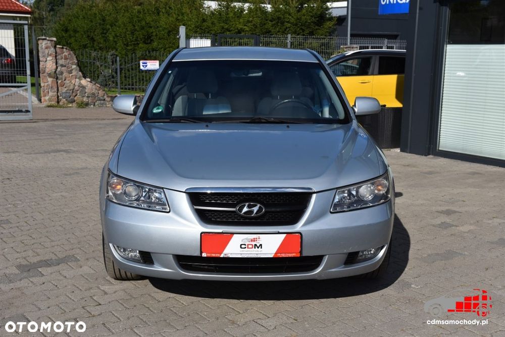 Hyundai Sonata - 5