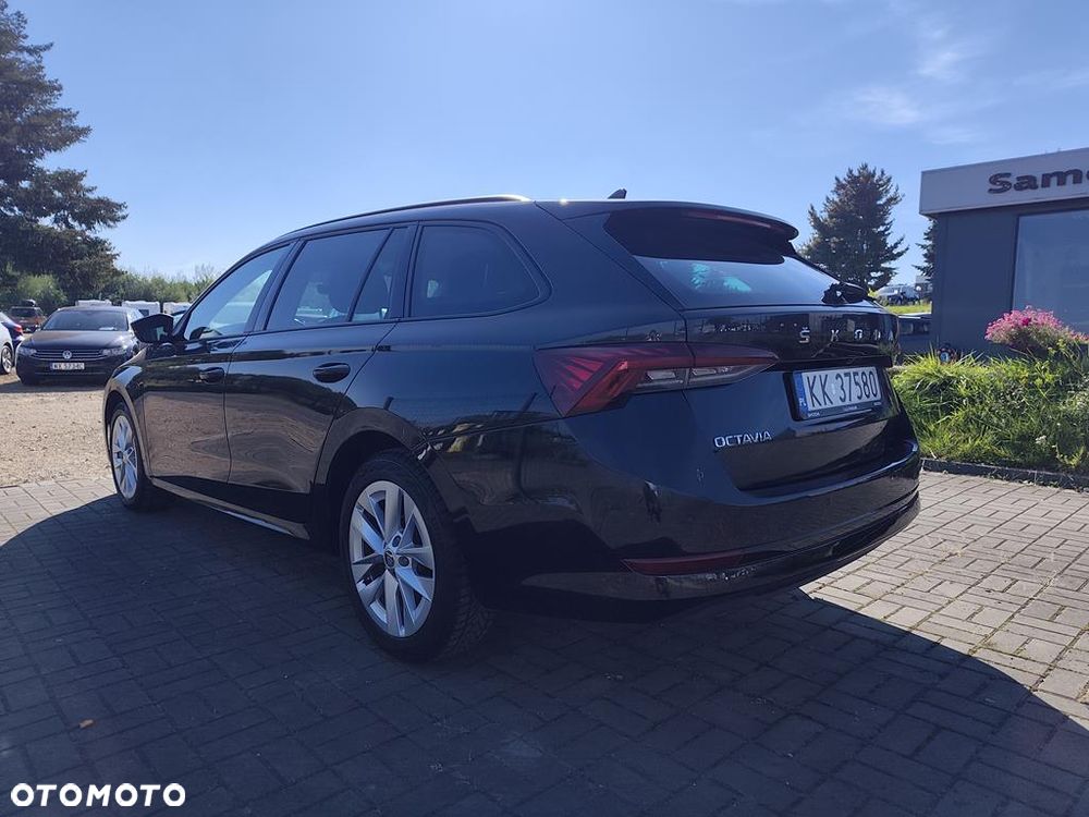 Skoda Octavia 2.0 TDI Ambition - 4