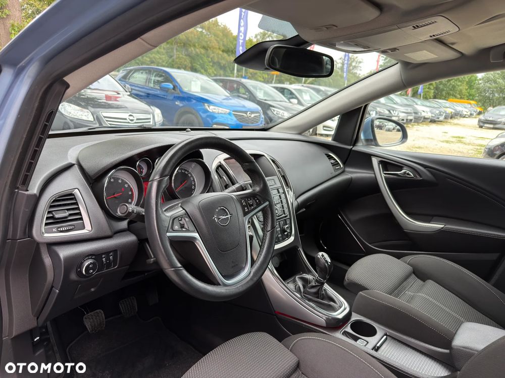 Opel Astra 1.4 T Cosmo - 7