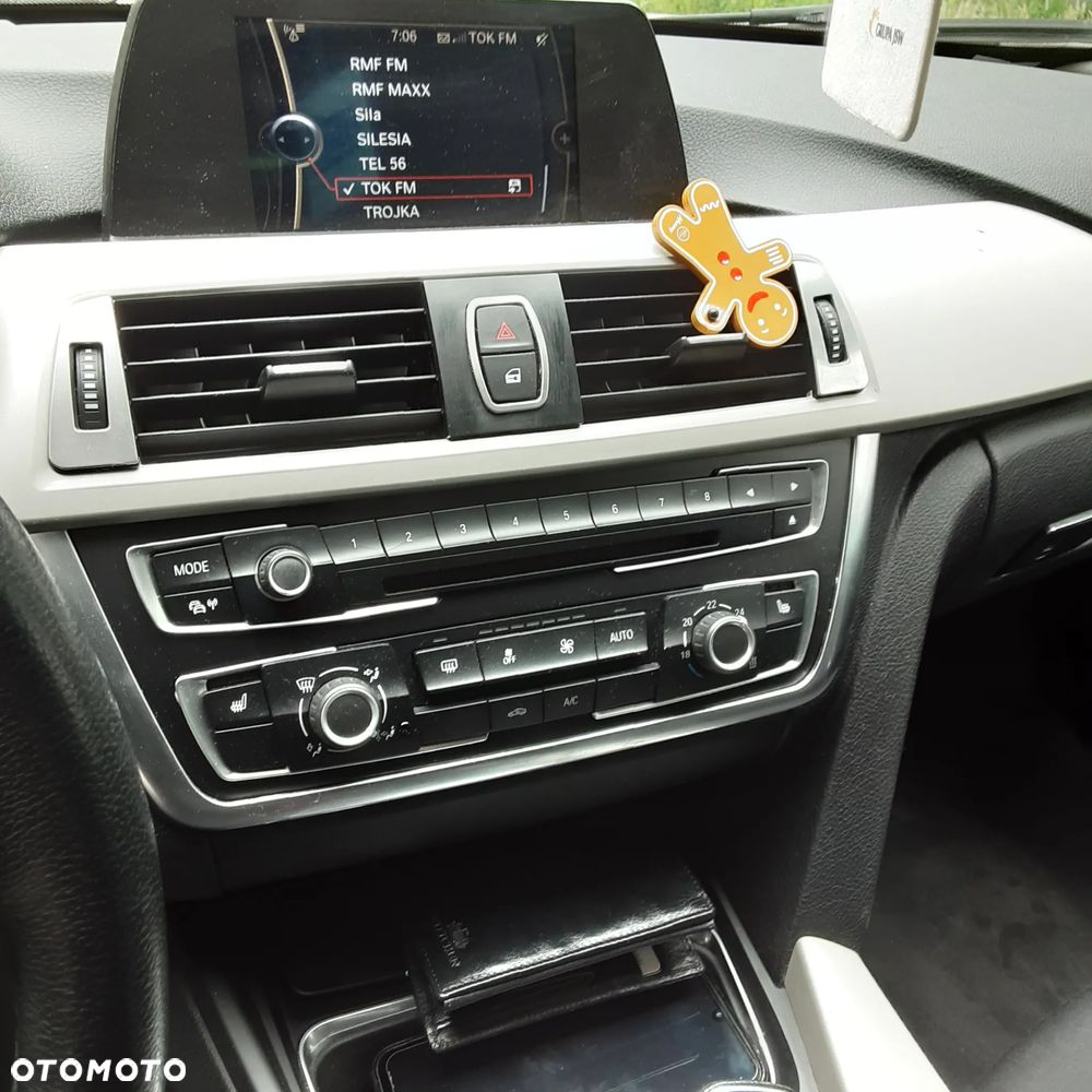 BMW Seria 3 - 17