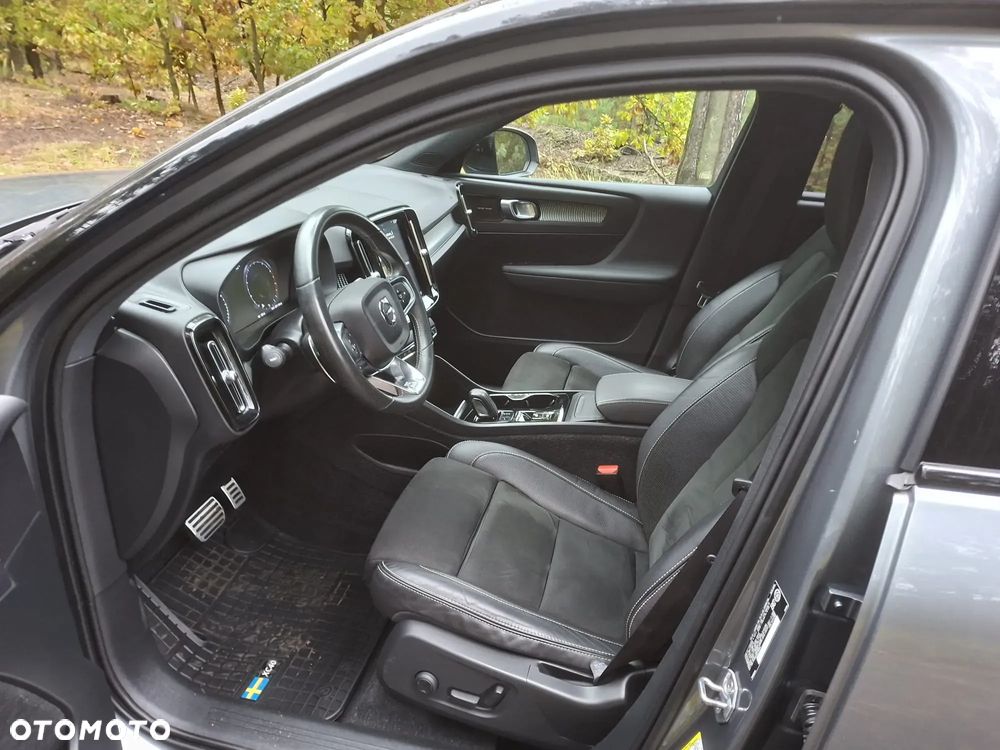 Volvo XC 40 - 2