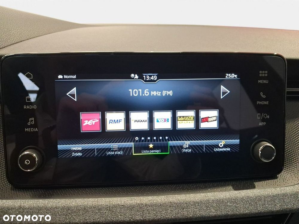 Skoda Scala 1.0 TSI Selection DSG - 27