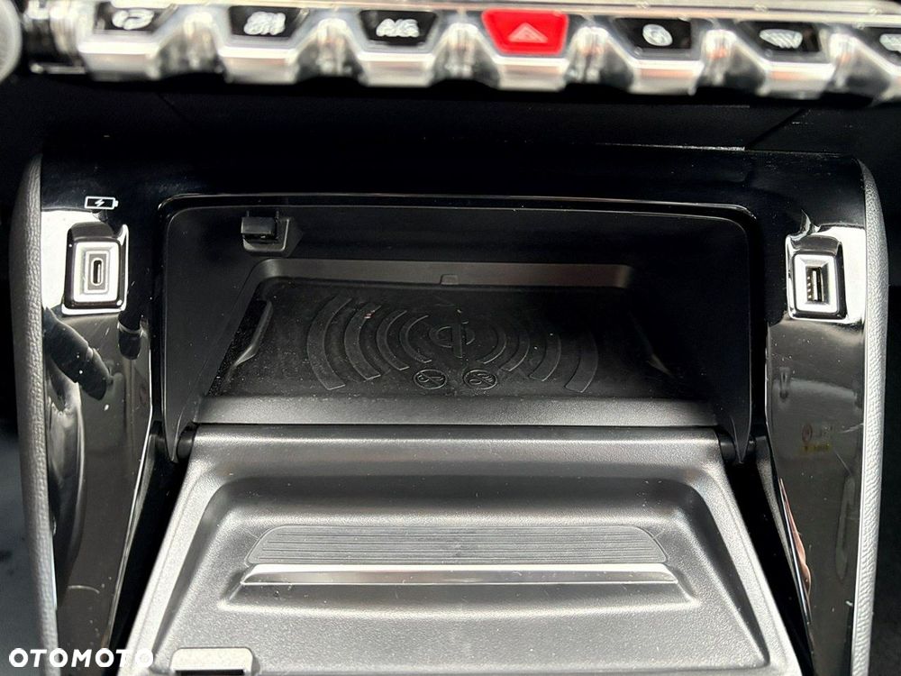 Peugeot 2008 1.5 BlueHDi Allure - 27