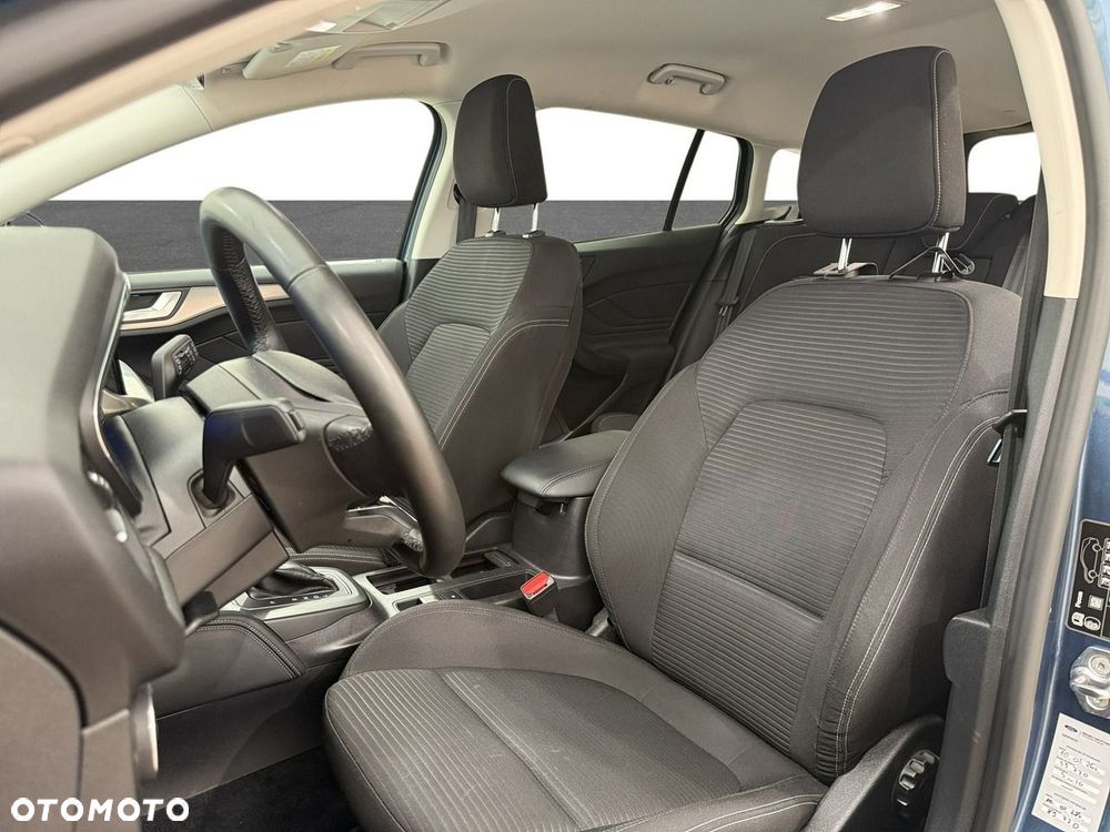 Ford Focus - 11