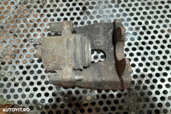 Etrier fata dreapta Ford Focus 3 [2011 - 2015] wagon 5-usi 1.6 TDCi M - 3