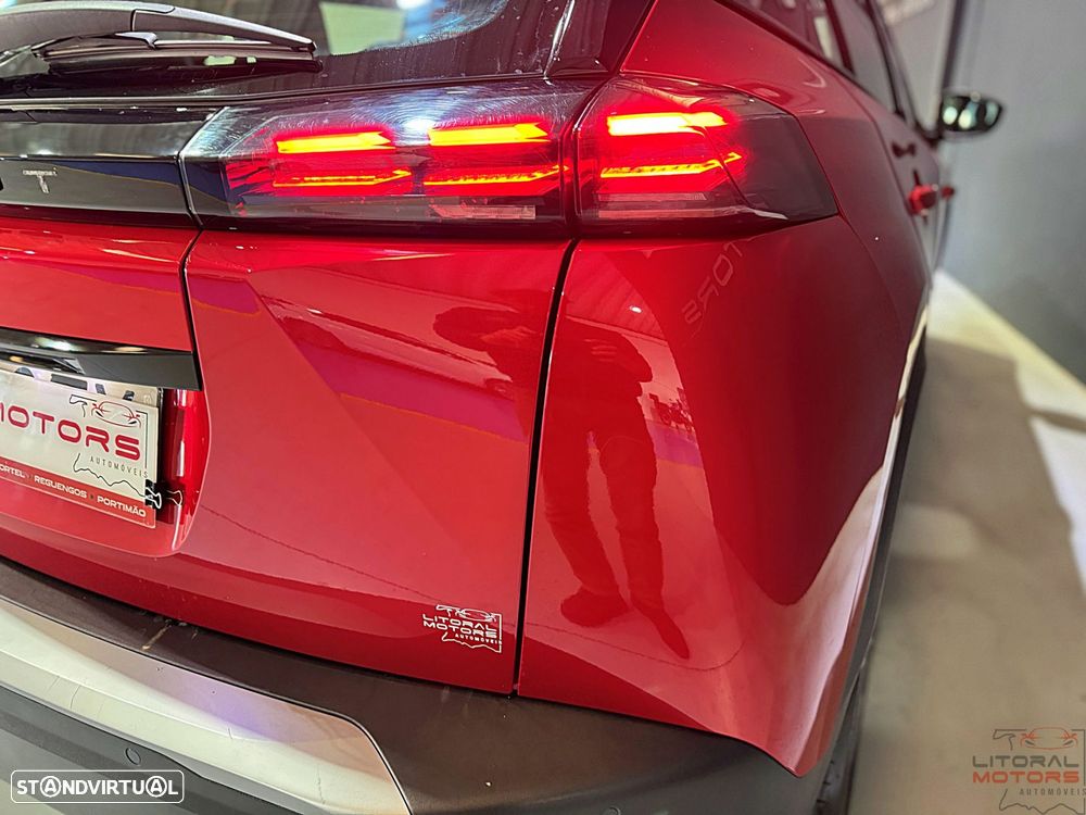 Peugeot 2008 1.2 PureTech SE Style - 11