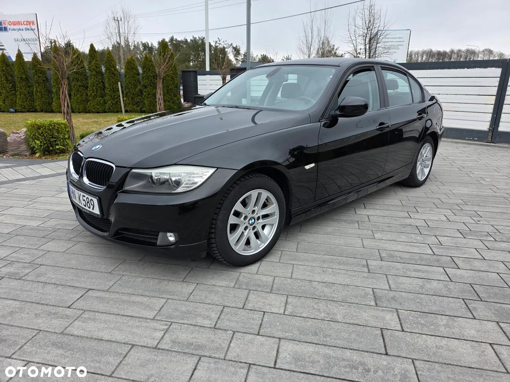 BMW Seria 3 318d DPF Edition Sport - 1