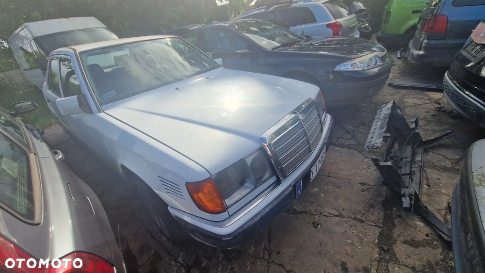 Mercedes 124 na części - 1