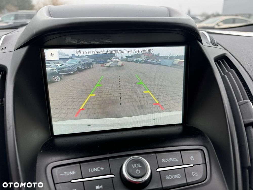 Ford Kuga - 13
