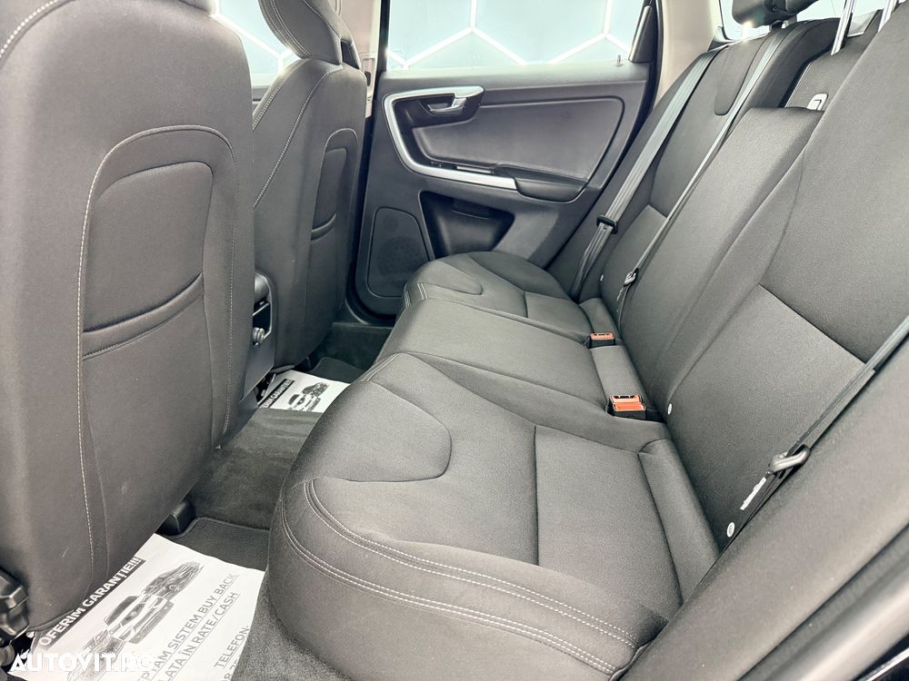 Volvo XC 60 D3 Kinetic - 14